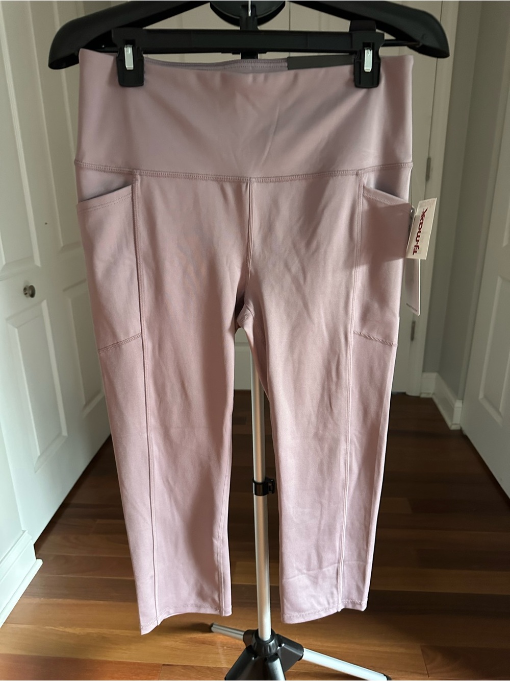 RBX High-Waist Pocket Capris in Light Mauve